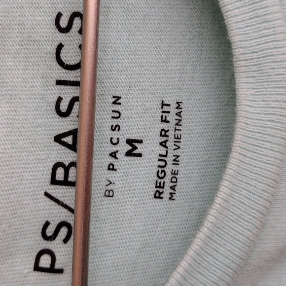 Women's PacSun DAZED 🍄 mushroom light blue regular fit Medium t-shirt - Picture 7 of 7